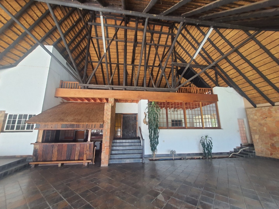 To Let 5 Bedroom Property for Rent in Hartbeespoort Rural North West
